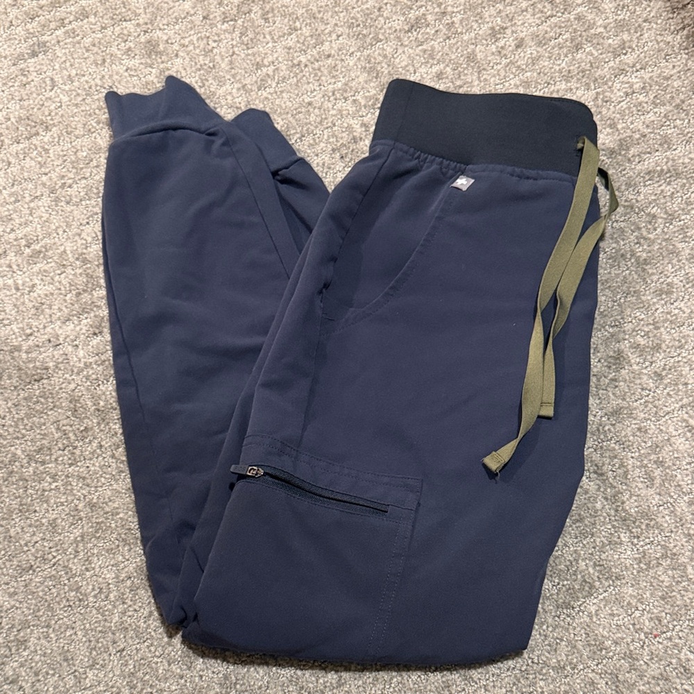Figs Women's joggers